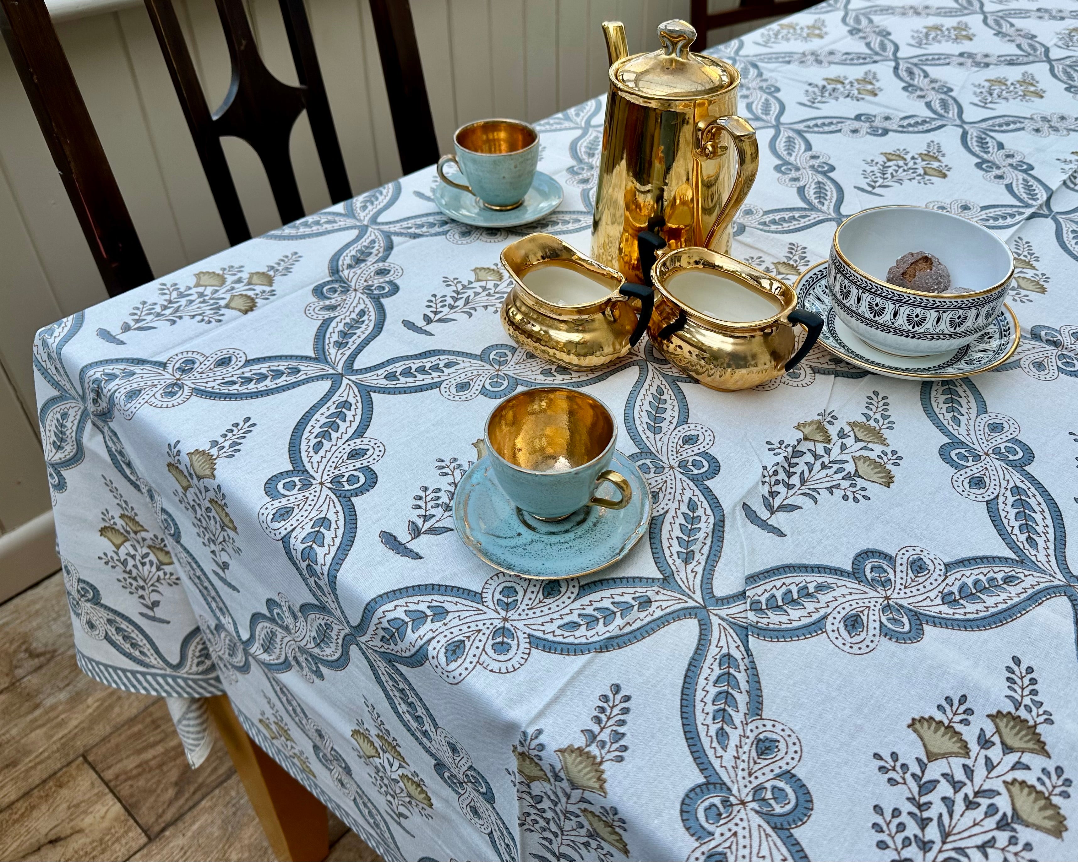 Wild Bazaar Isbahar Tablecloth