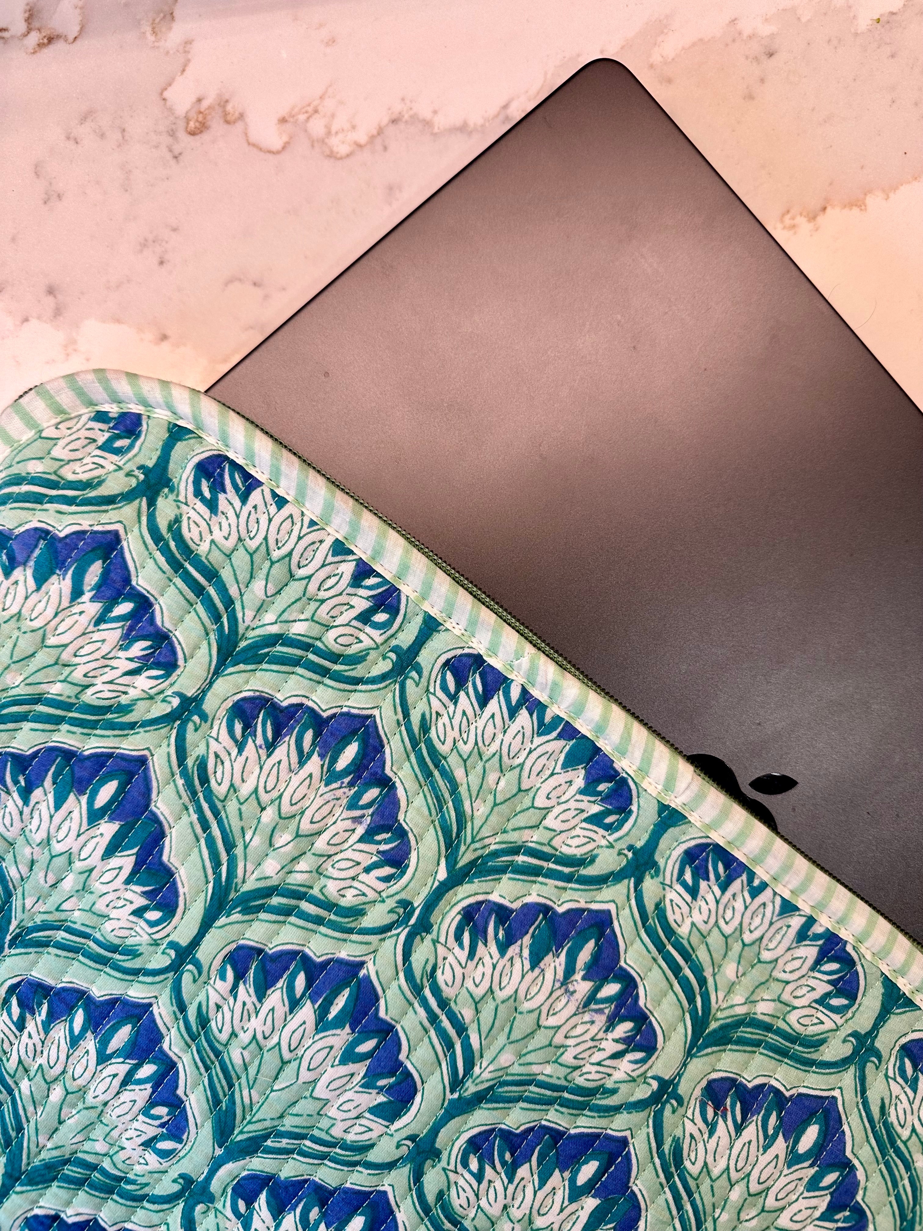 Sifnos Laptop Case