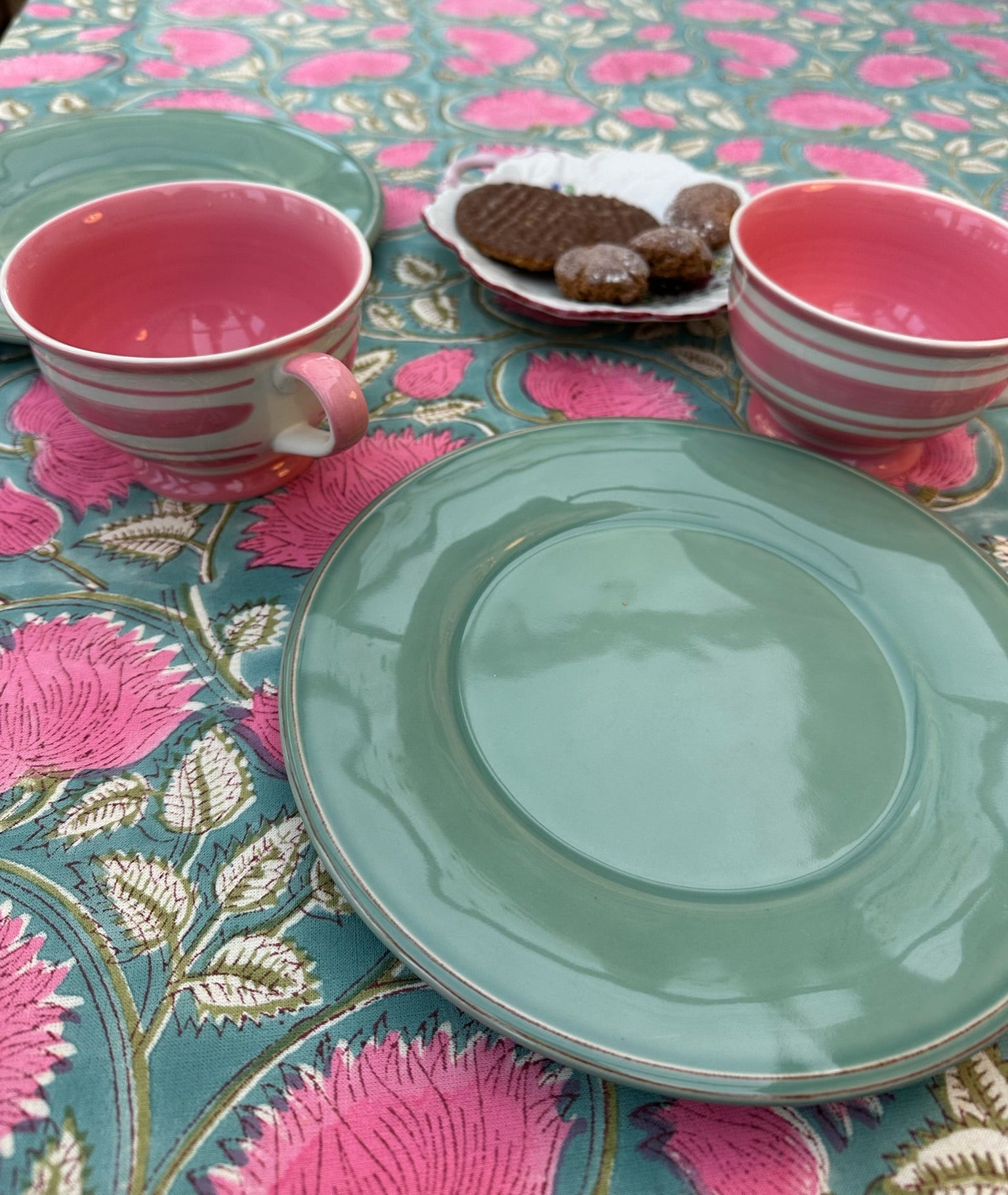 Fuchsia and Teal Tuscany Tablecloth