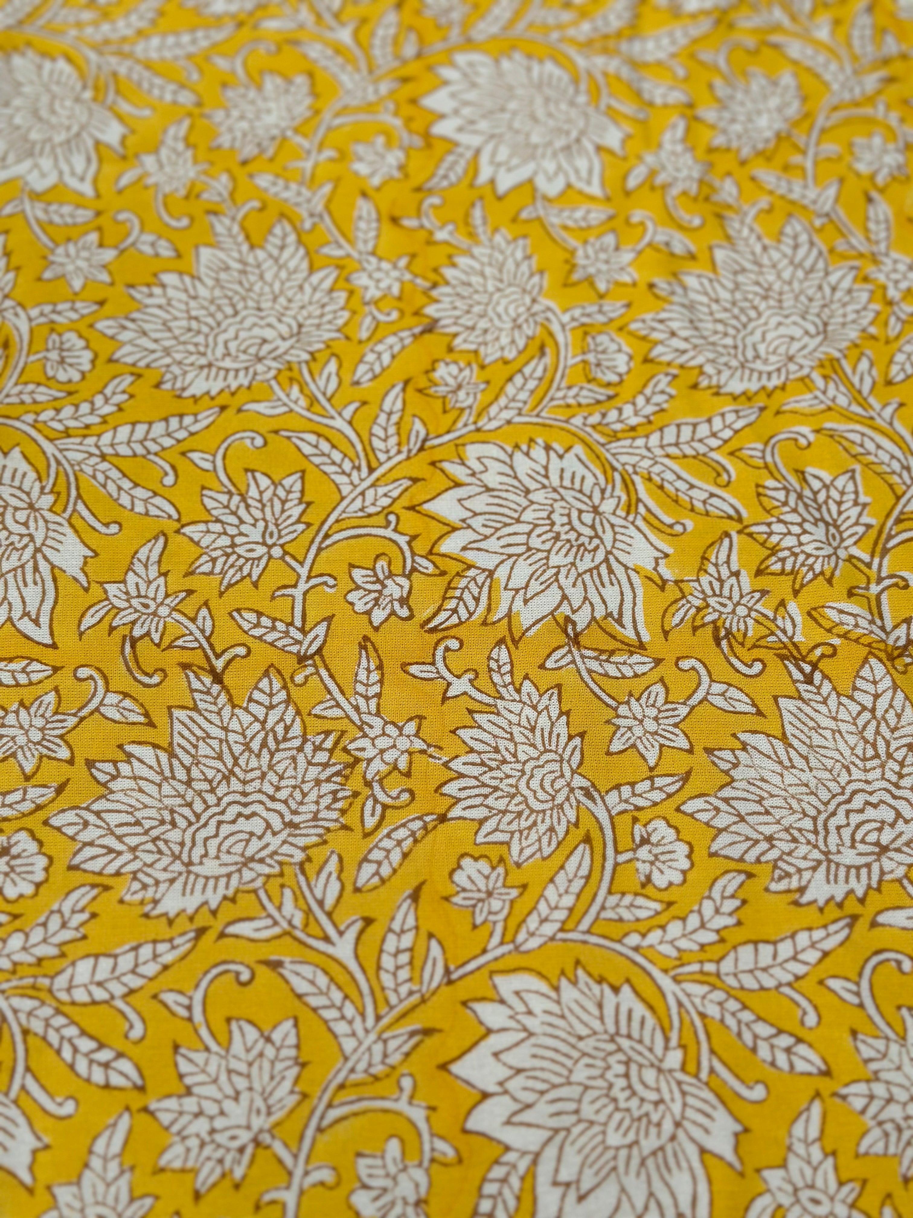 Royal Helios Tablecloth