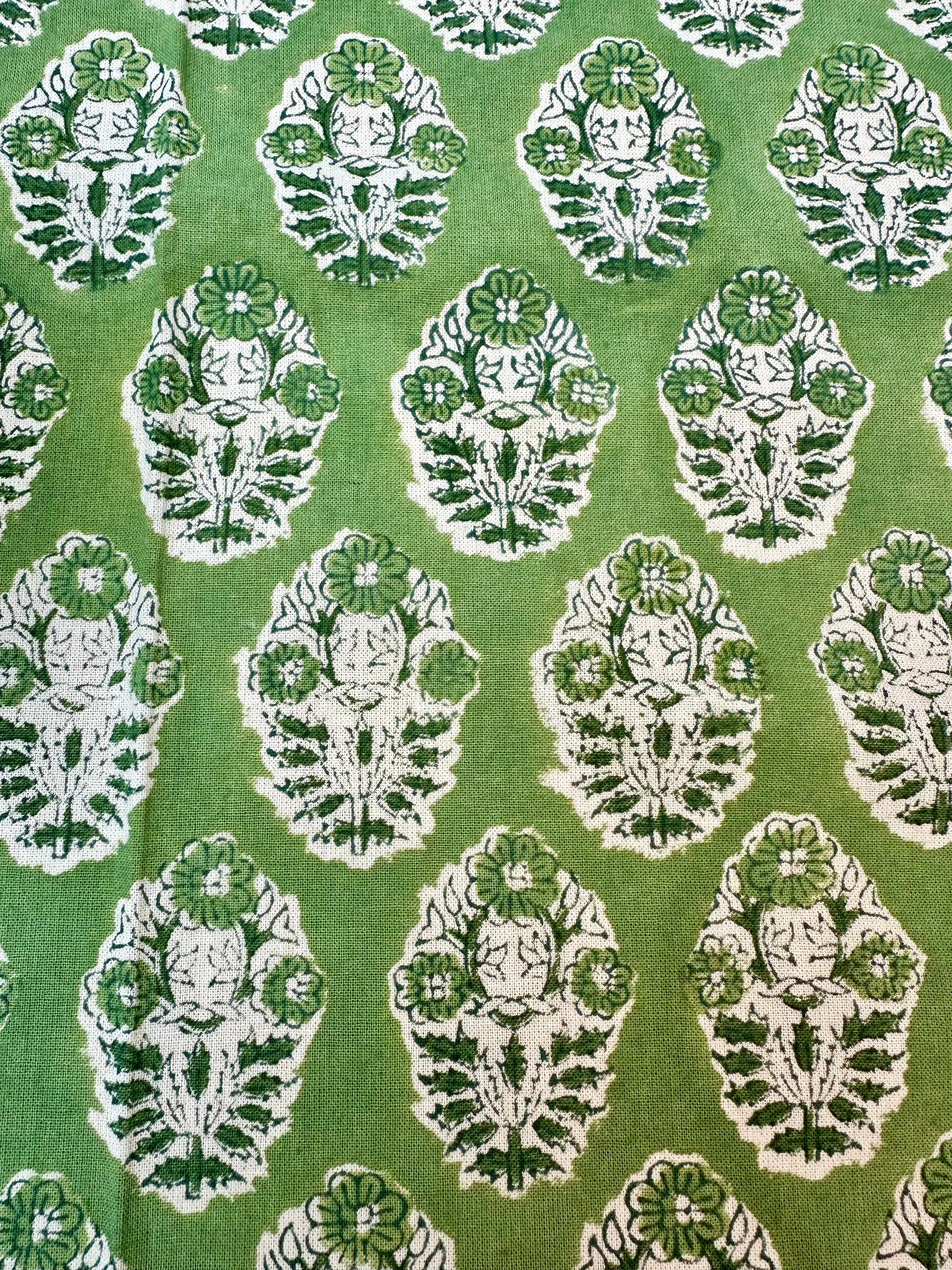 Green Brindisi Tablecloth