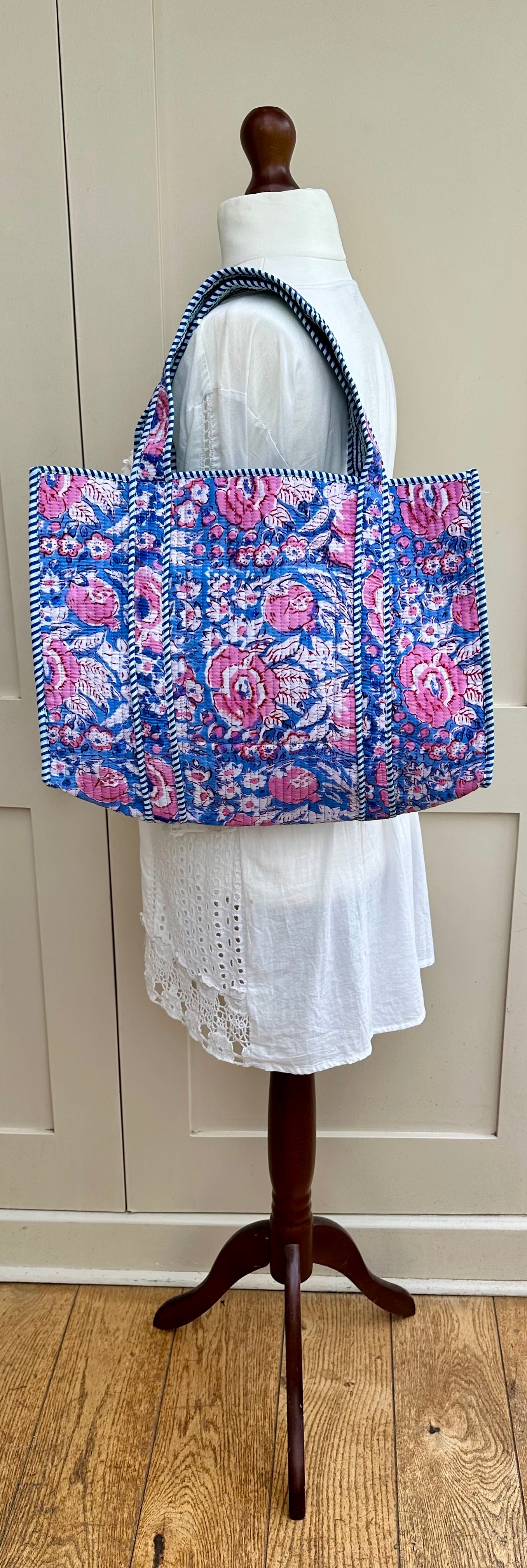 Blue and Pink Rose Oriana Bag