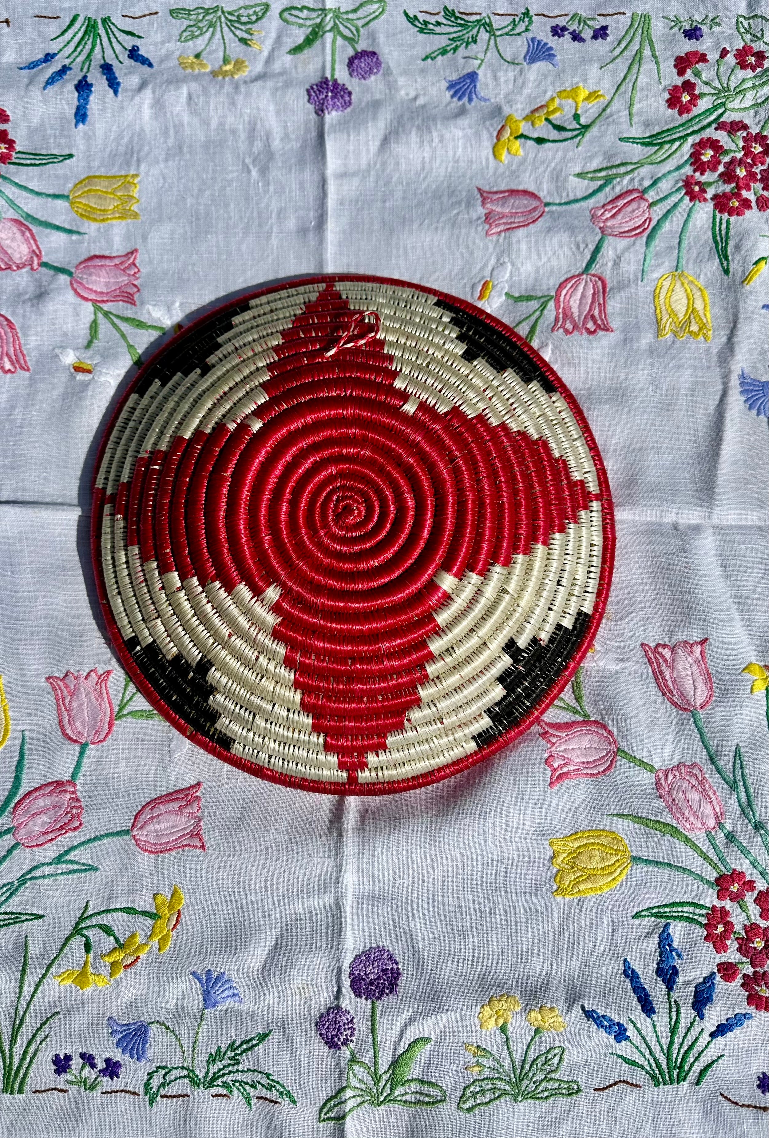 Red Zanzibar Bread Basket