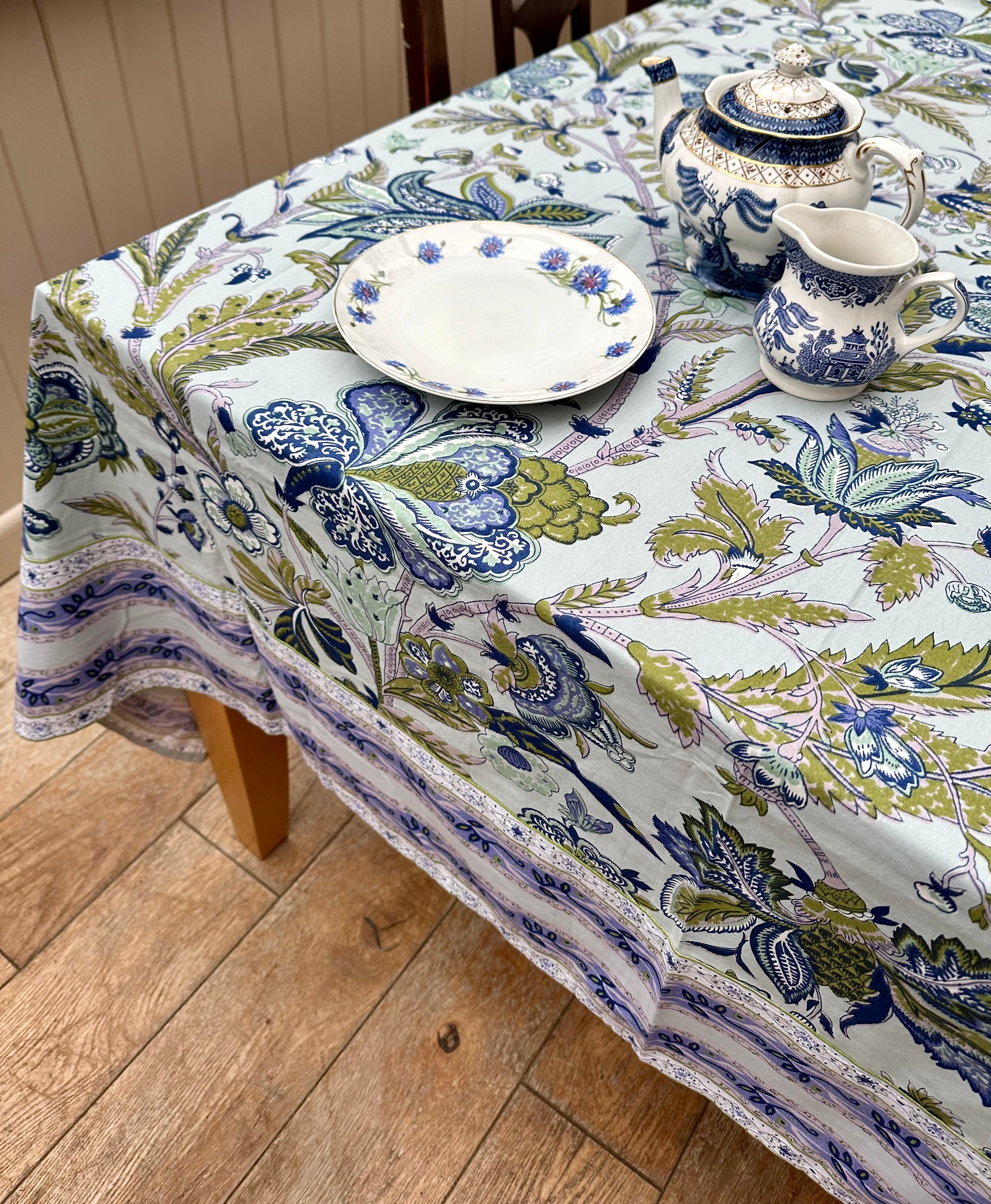 Jatni Bluebell Tablecloth