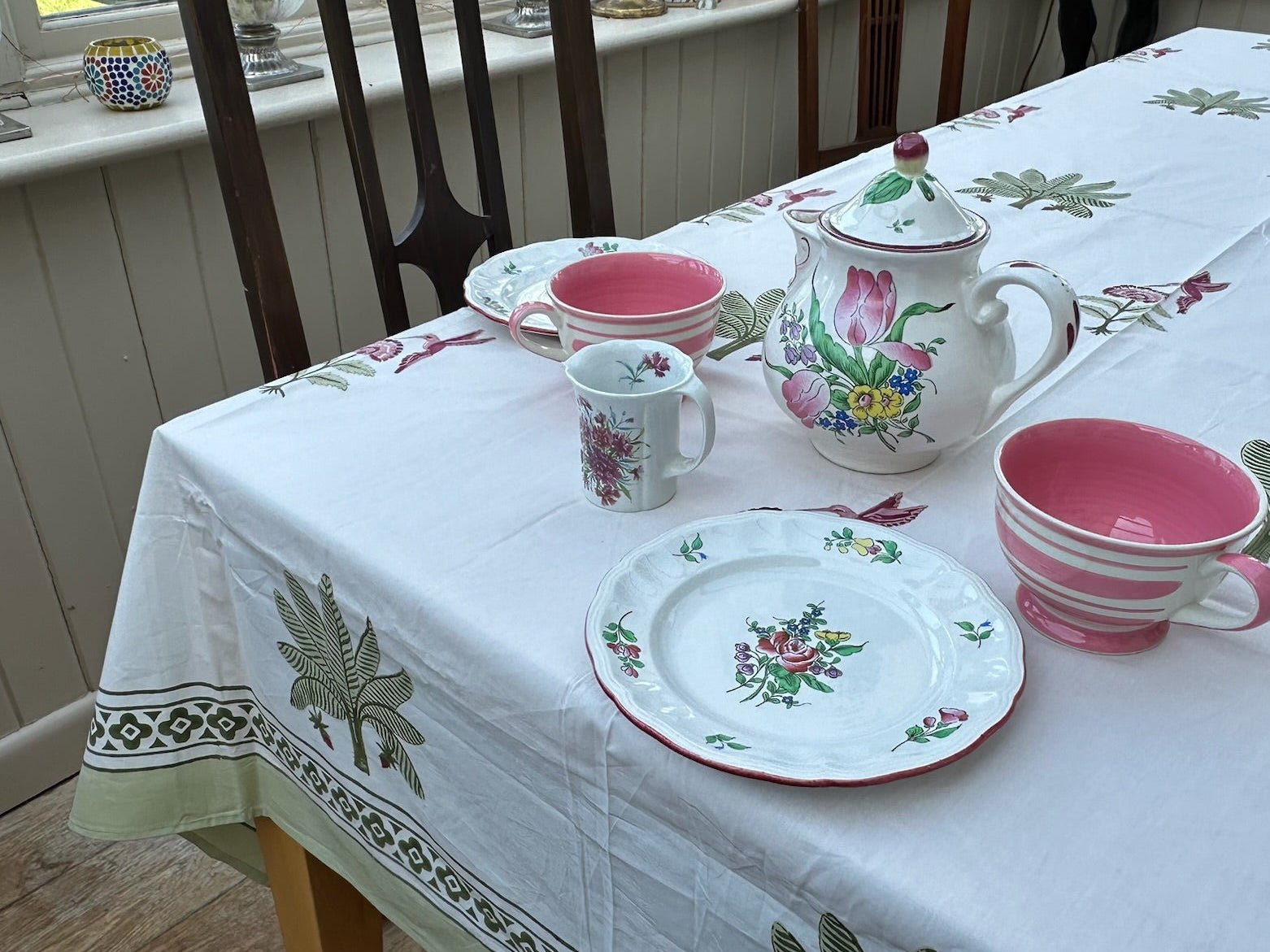 Hummingbird Tablecloth