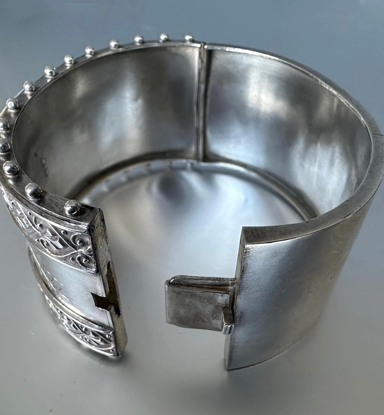 Large Silver Beaded Victorian Aesthetic Movement Bangle