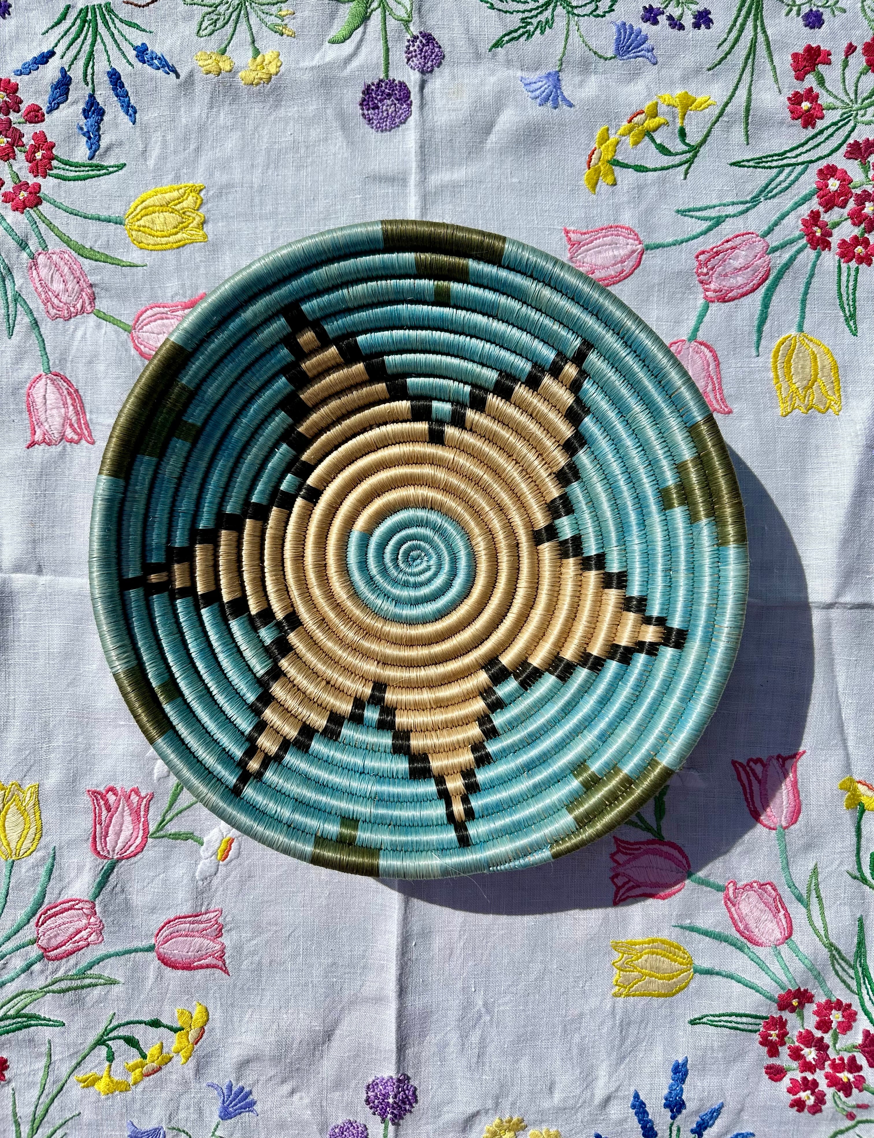 Star Zanzibar Bread Basket