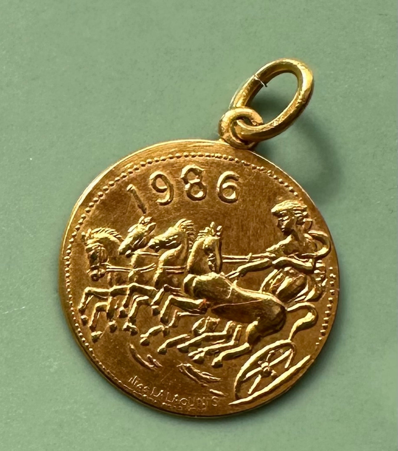 Ilias Lalaounis 1986 Charm Pendant in 18ct Gold