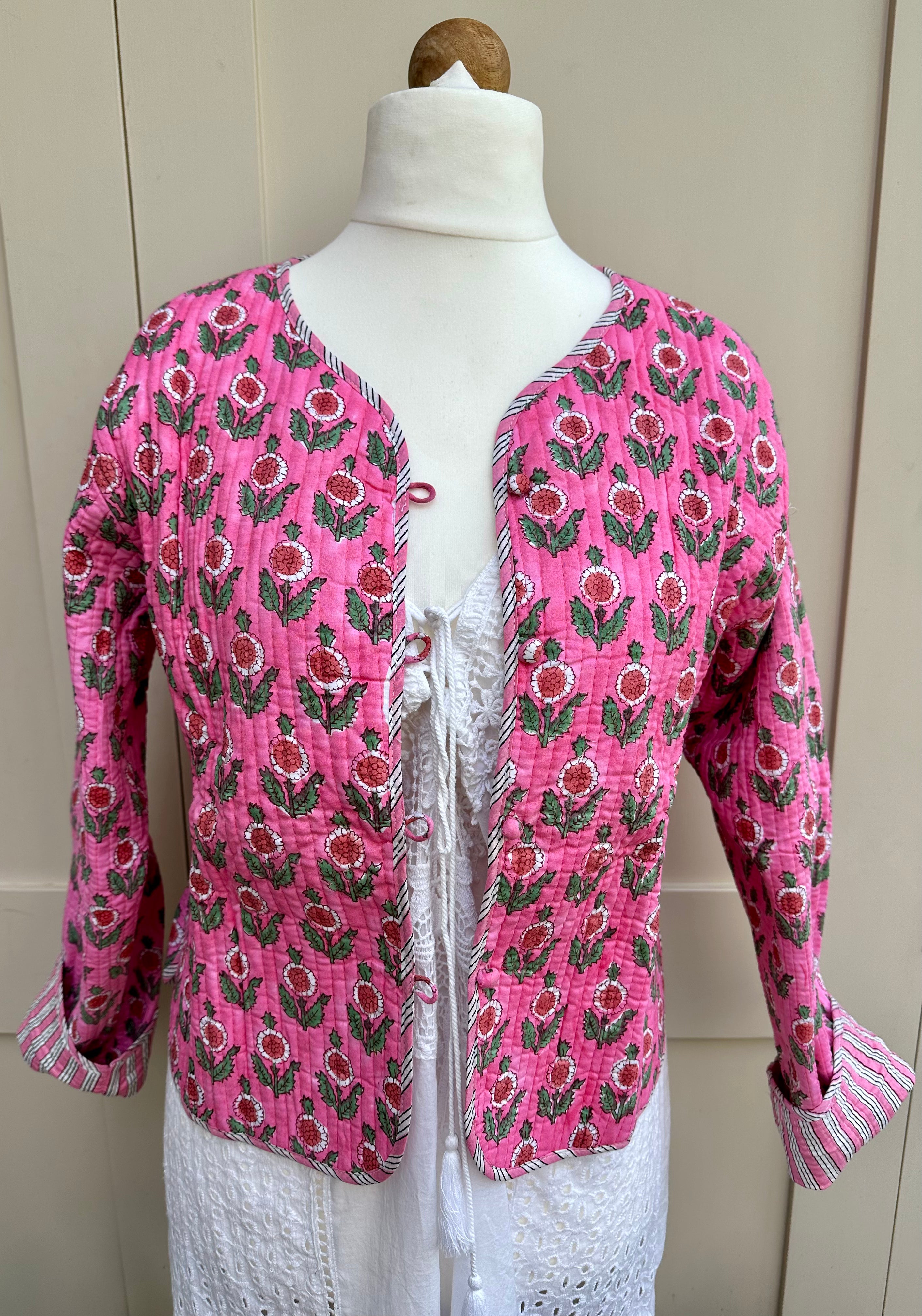Pink Rosa Juhu Cropped Jacket