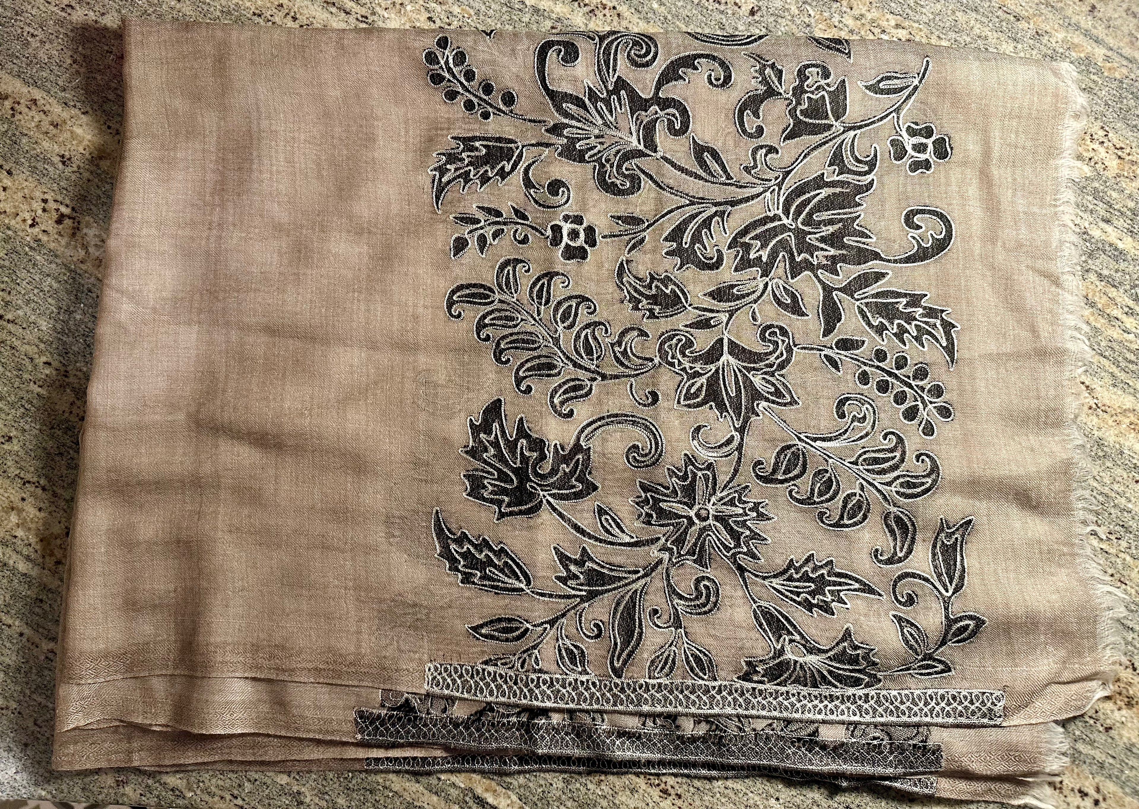 Kadesh Pashmina Shawl