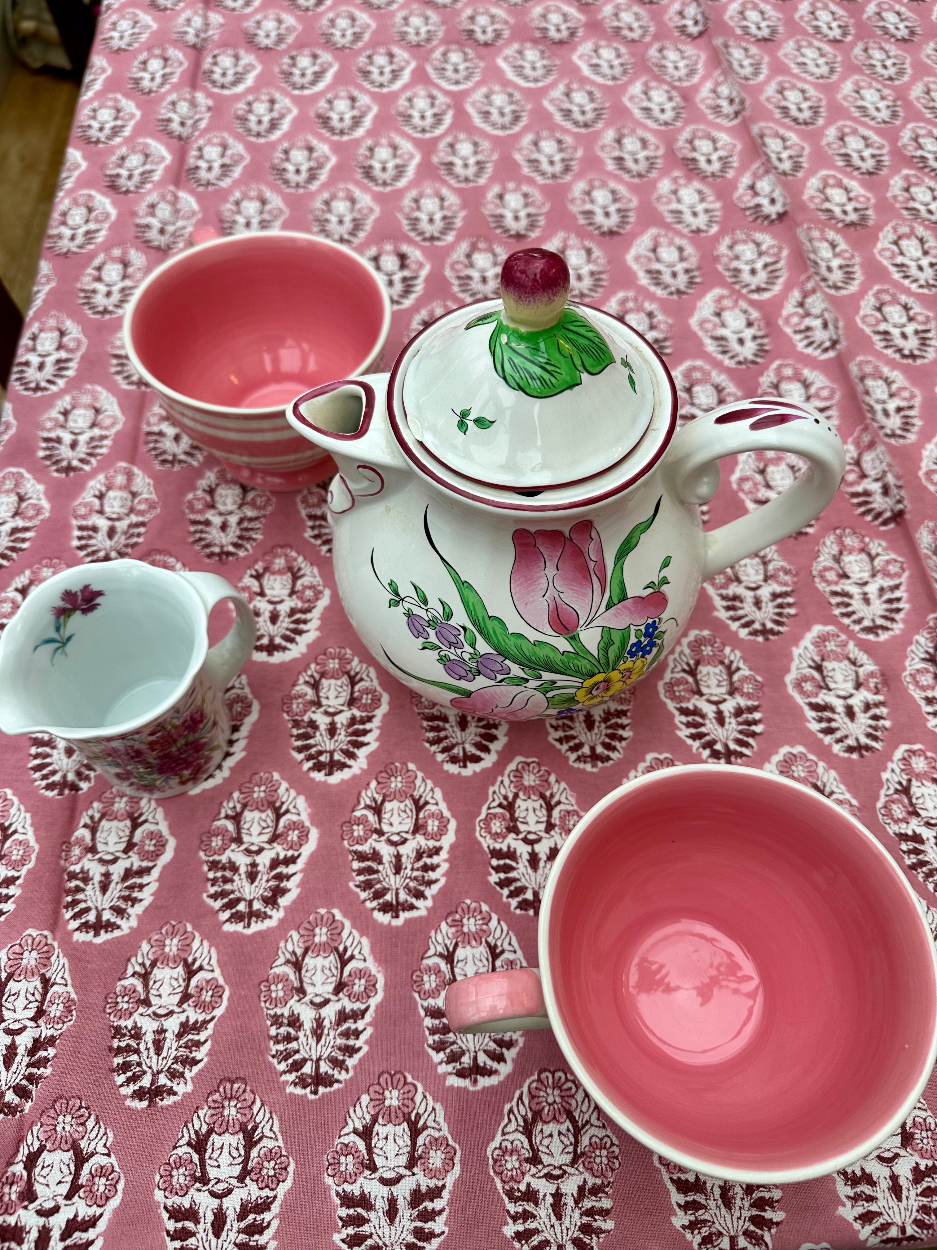 Pink Brindisi Tablecloth