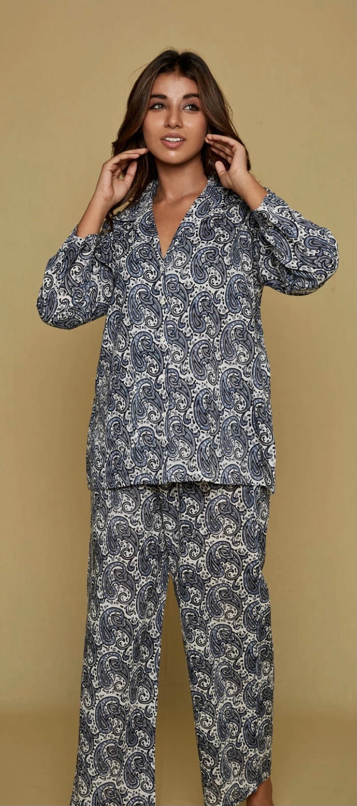Black ,White and Grey Paisley Patrice Pyjamas