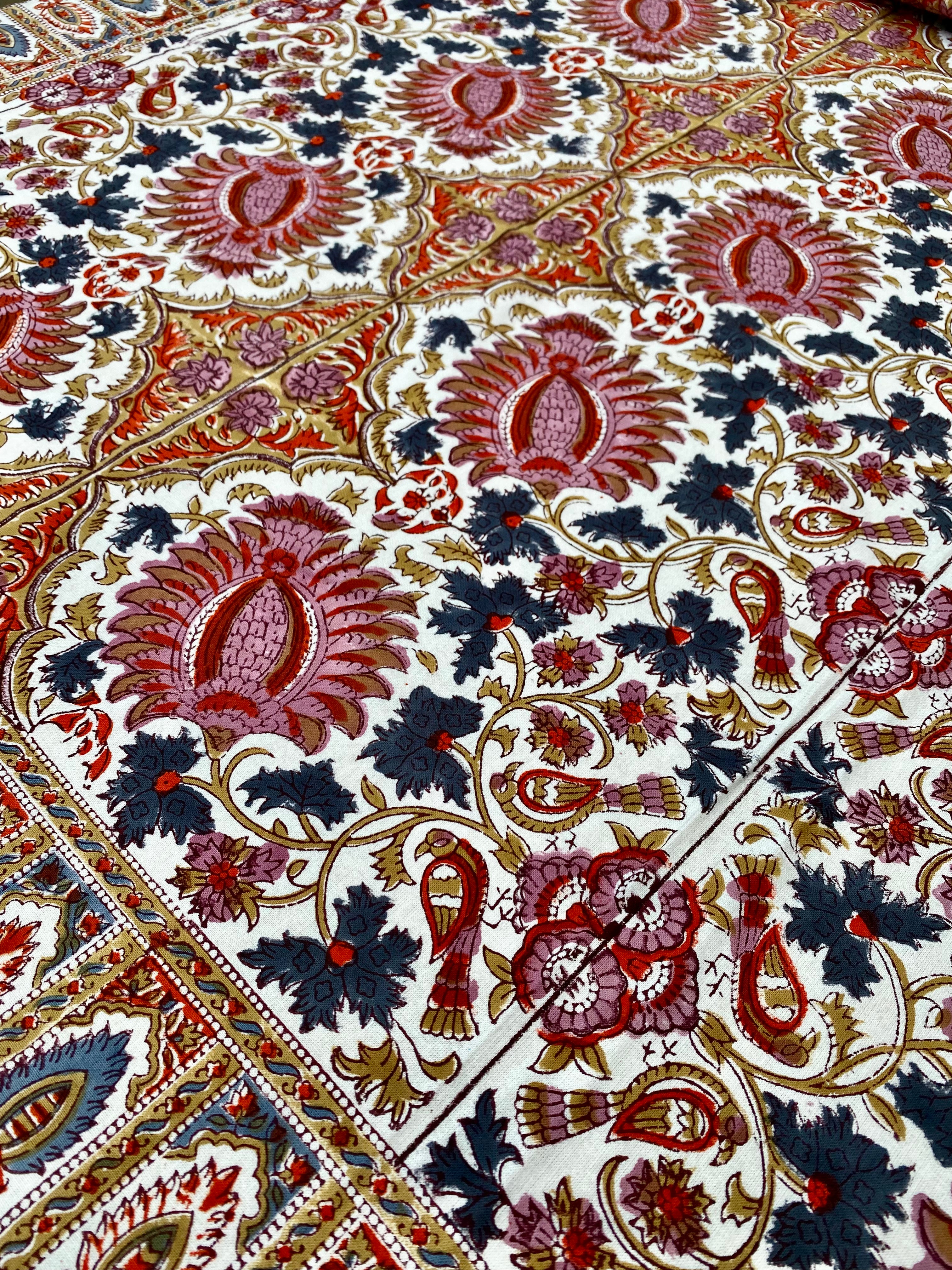 Wild Bazaar Roma White Tablecloth