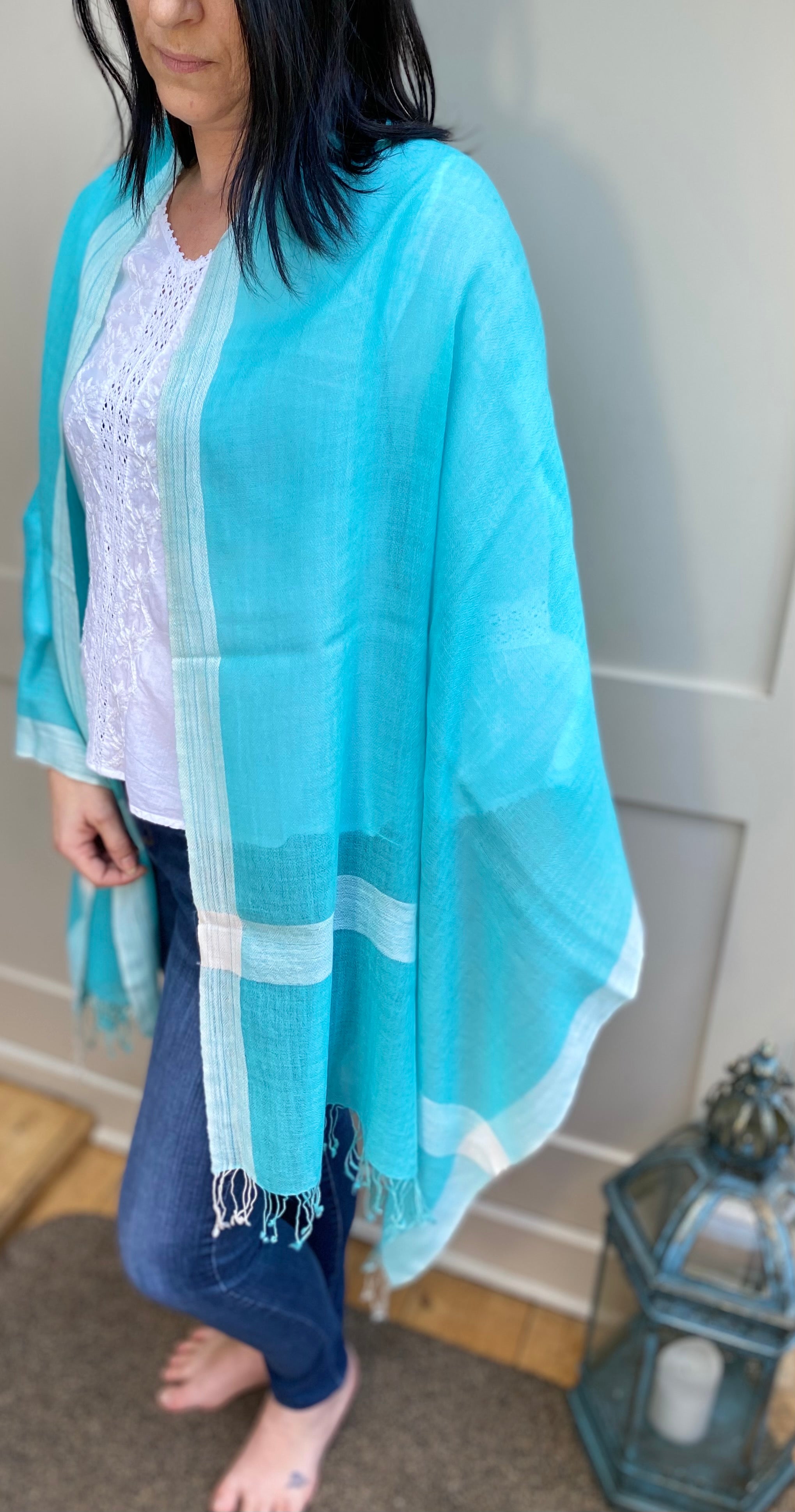 Turquoise Bordered Fine Woollen Shawl