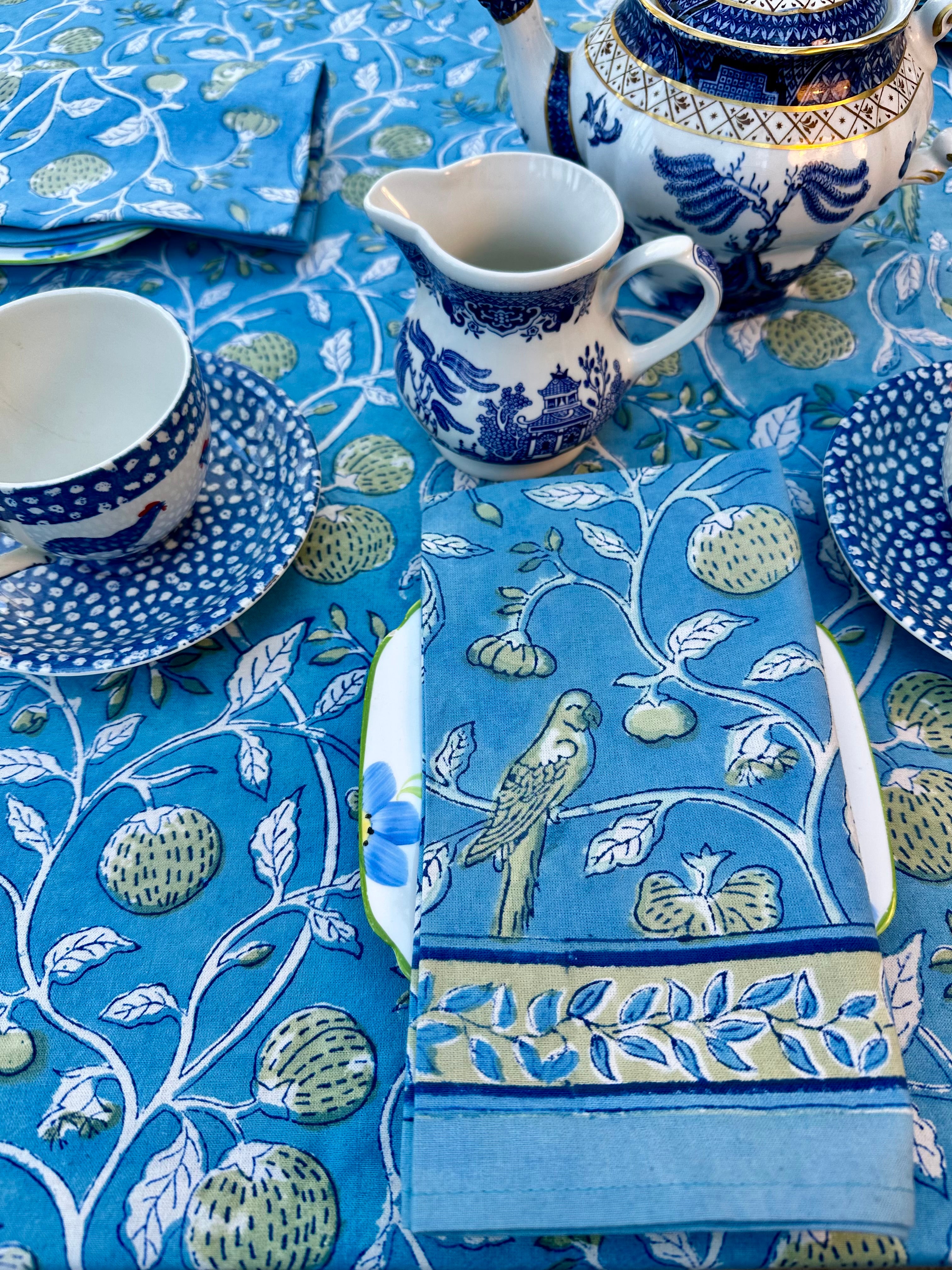 Blue Perroquet Tablecloth