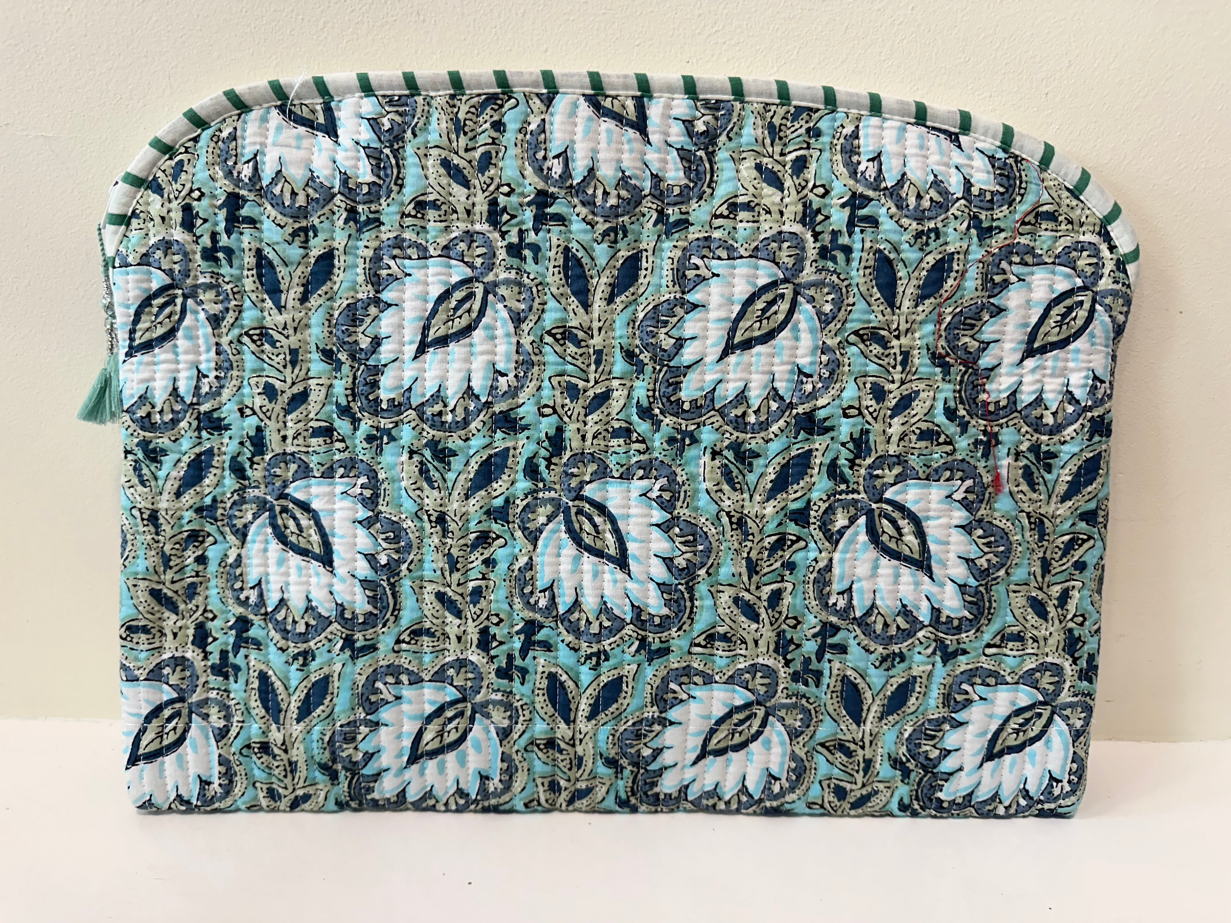 Hera Laptop Case