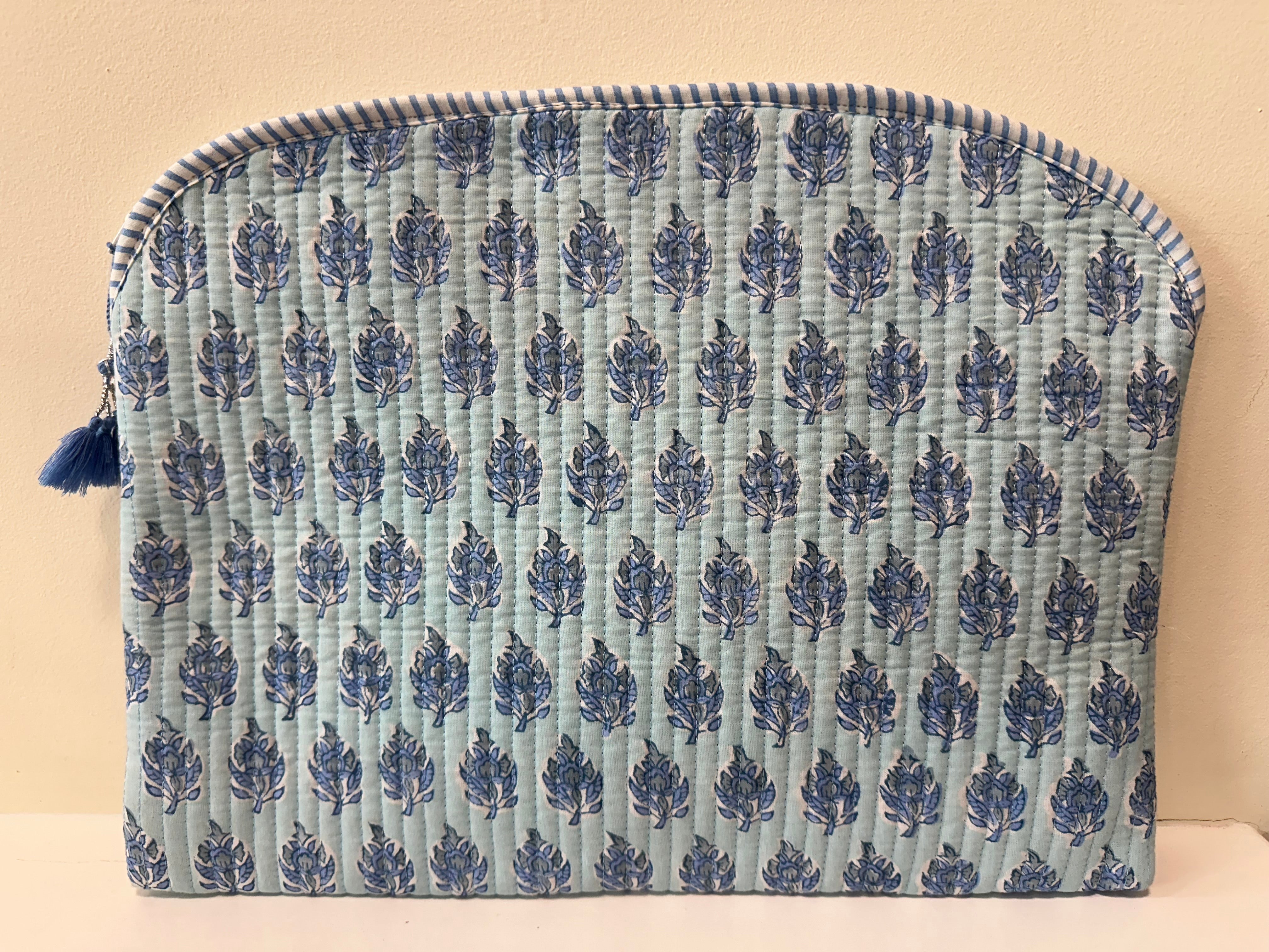 Eleni Laptop Case