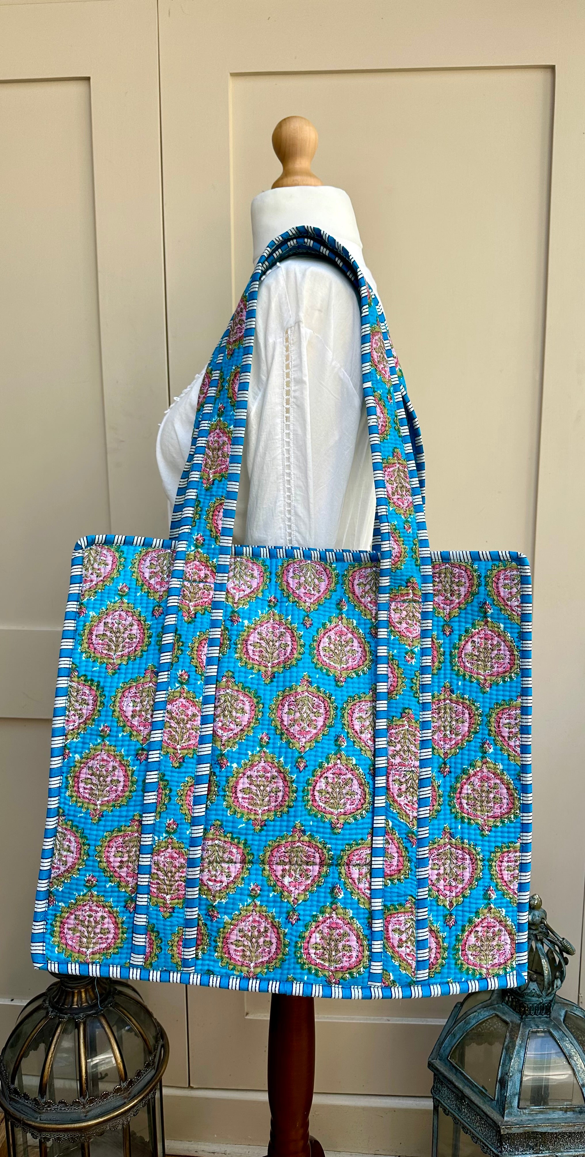 Trikeri Oriana Zip Bag