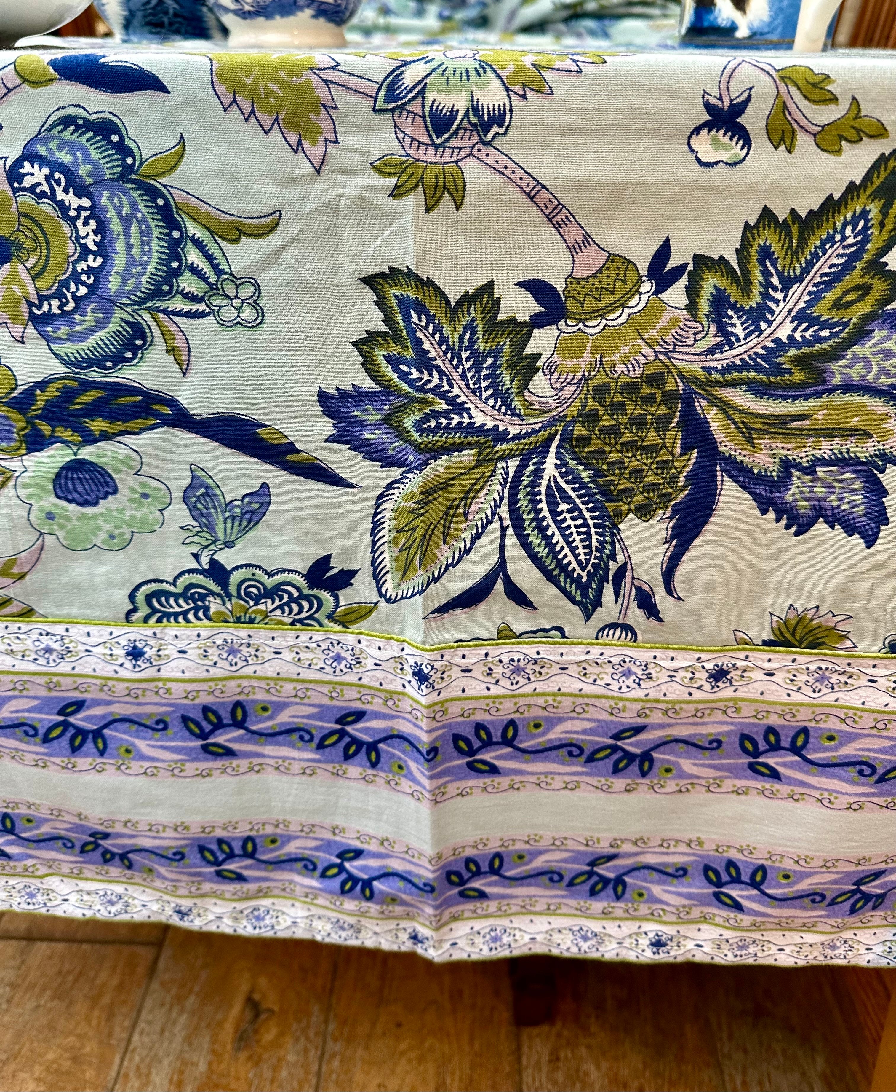 Jatni Bluebell Tablecloth