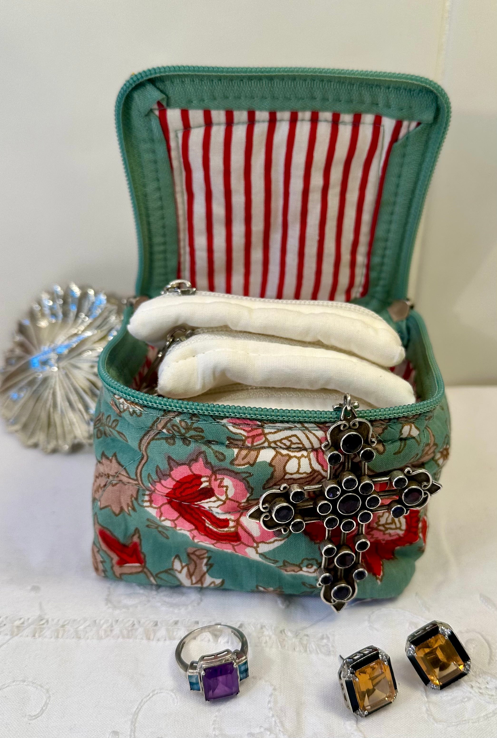 Amelie Bijoux Travel Case