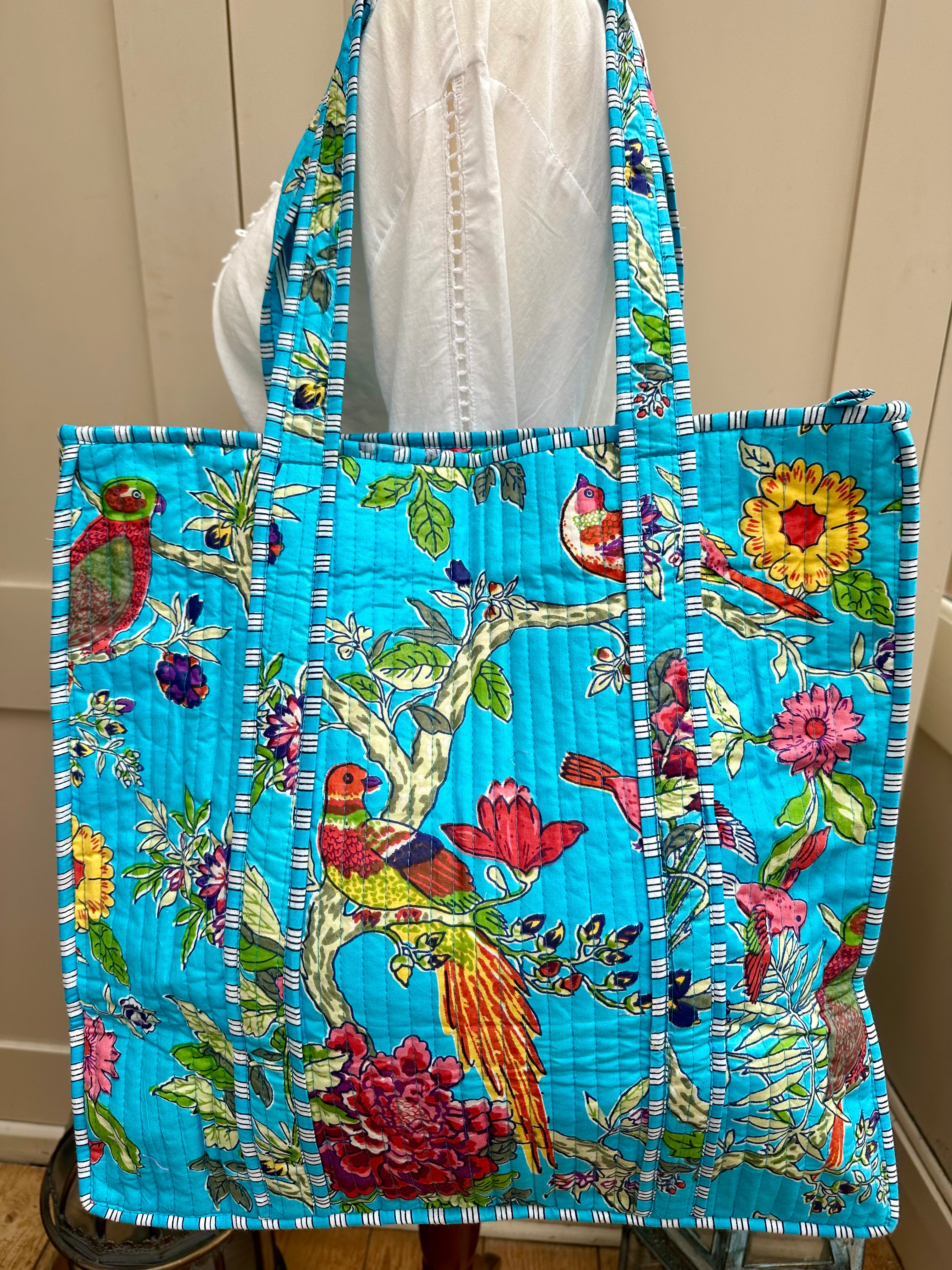 Blue Parrot Zip Bag