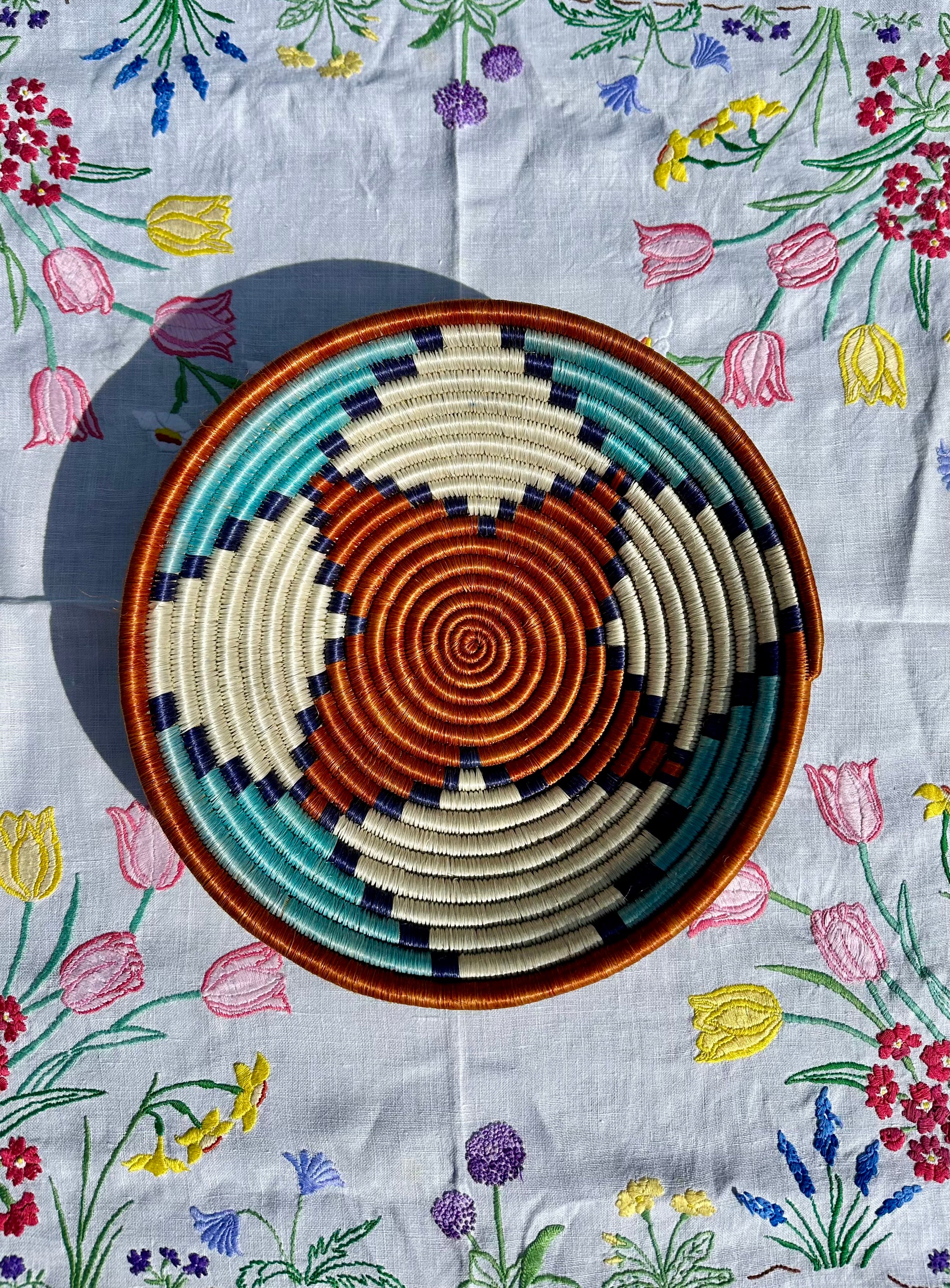 Medal Zanzibar Bread Basket