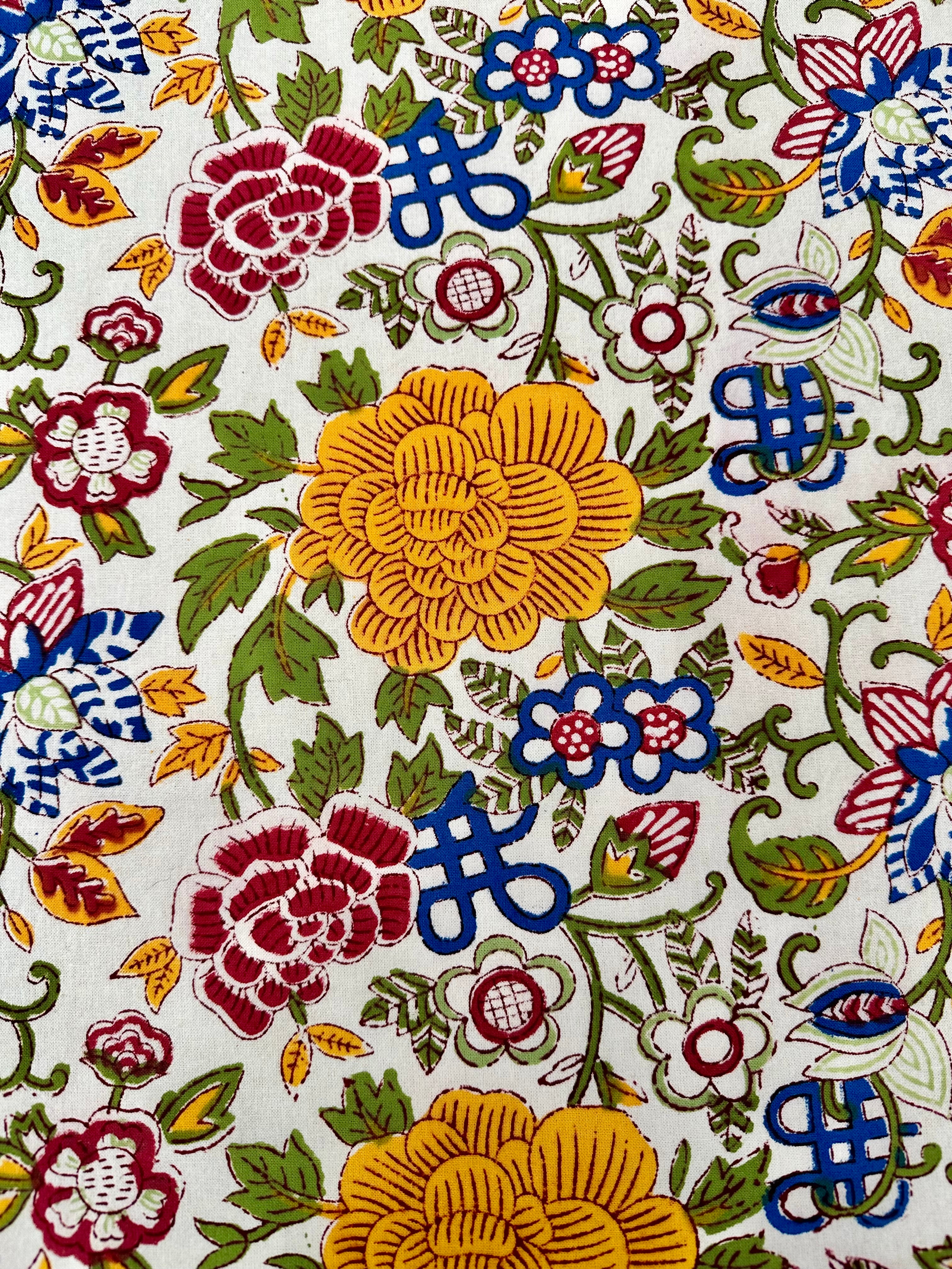 Wild Bazaar White Sicily Tablecloth
